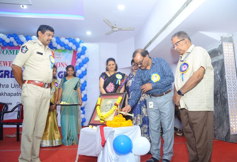 Alwardas Degree College campus gallery photo 4