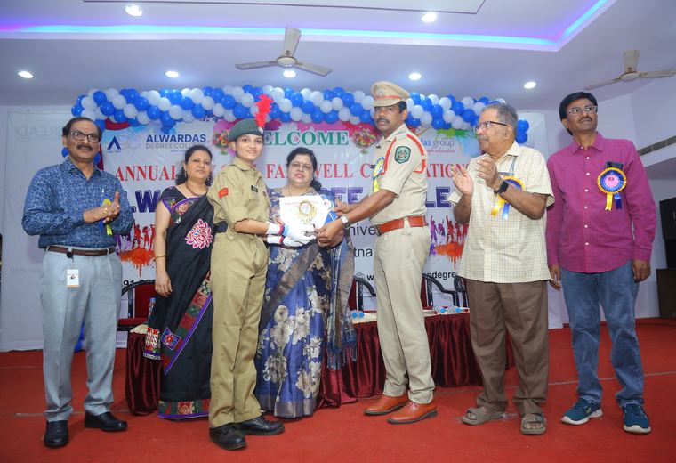 Alwardas Degree College campus gallery photo 8